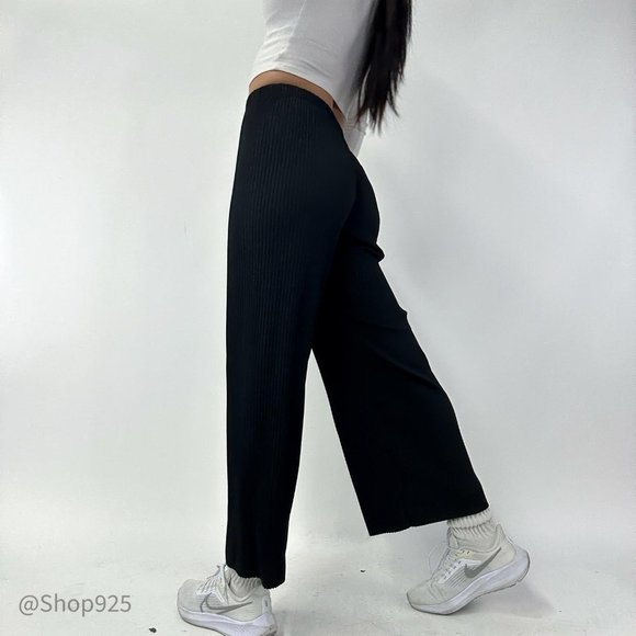 uniqlo pleated trousers - Picture 5 of 6